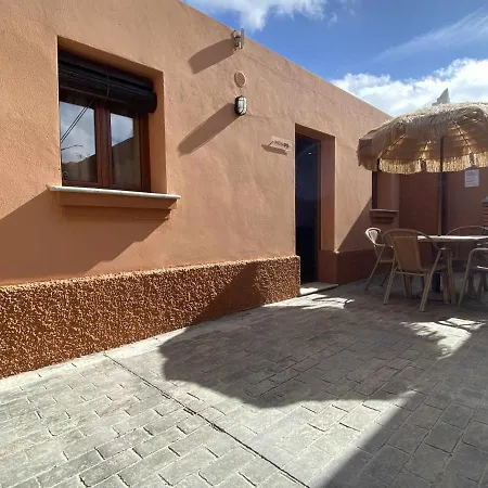 2 Ragel Costa Cádis