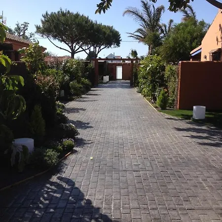Con Aire Acondicionado Muy Cerca De La Apartment Cadiz