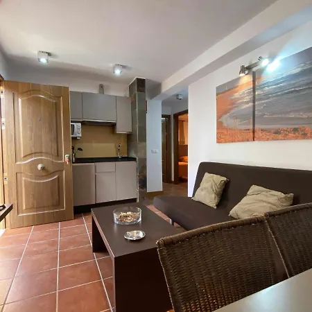 Apartment Con Aire Acondicionado Muy Cerca De La *